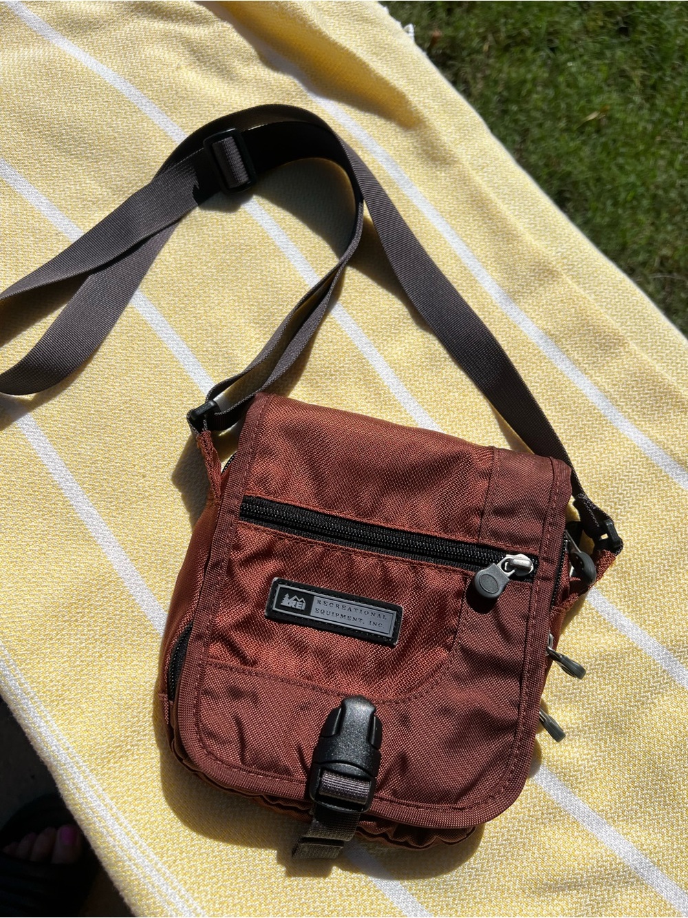 REI Rust Brown Compact Messenger Crossbody Bag
